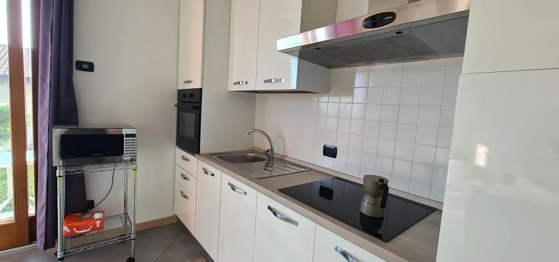Casa Vacanza Glicine Parzanica 0*,  意大利