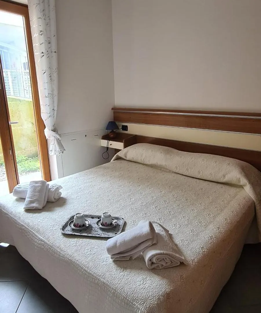 Casa Vacanza Glicine Lejlighed Parzanica
