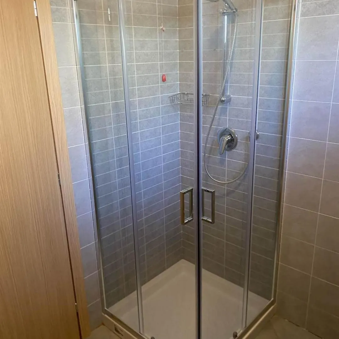 Apartment Casa Vacanza Glicine Parzanica Italy